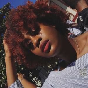 Meet your Posher, Yasmin